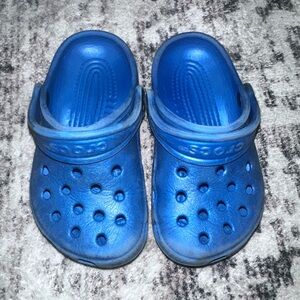 Crocs Blue Size C8/9